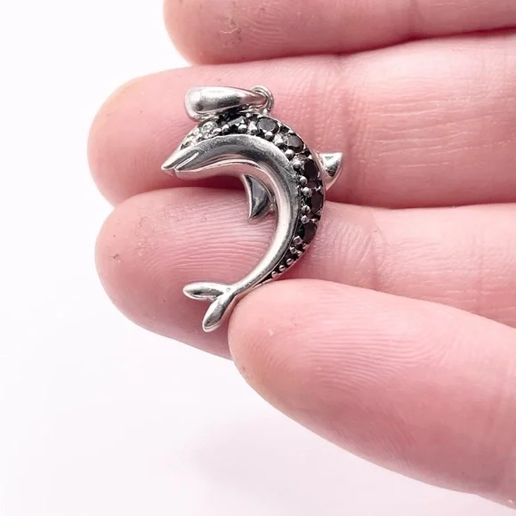 Blue Sapphires Dolphin 925 sterling silver pendant - Picture 4 of 8